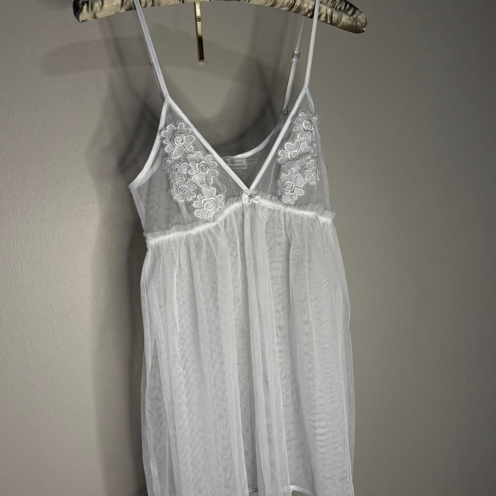 Vintage Flora Nikrooz Womens White Lace Babydoll Slip Dress Nightwear Small